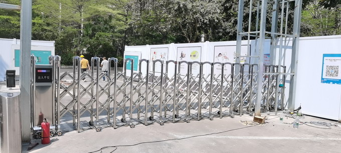 不锈钢伸缩门 不锈钢伸缩门